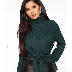 NWT Fashion Nova tied up to you sweater size med